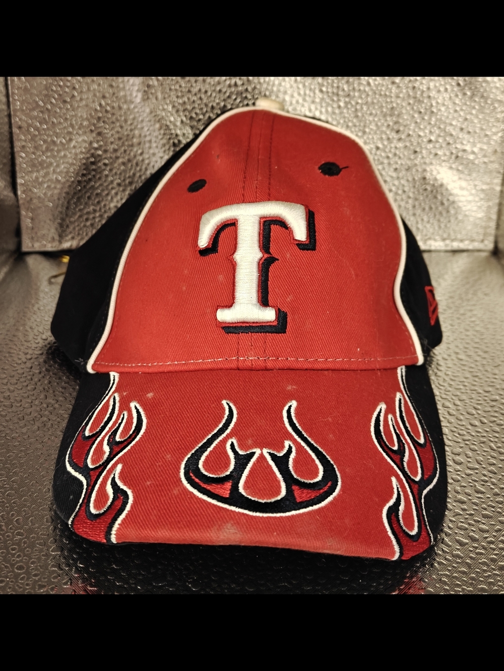 Vintage Kids Red and Black Flame Baseball Cap with 'T' Logo